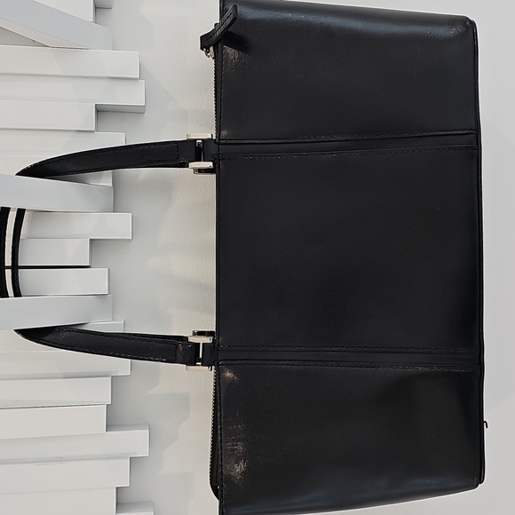 Burberry Leather Tote Bag Authentic – Classic Nova Check Side Panels & Interior - Picture 3 of 12